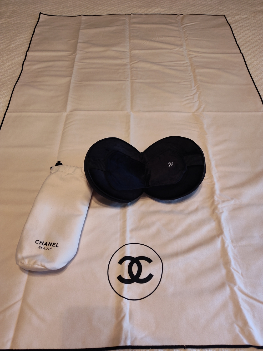 CHANEL Beauté Travel Blanket Pillow Eye Mask Set Case Dust Bag Box Promo NIB